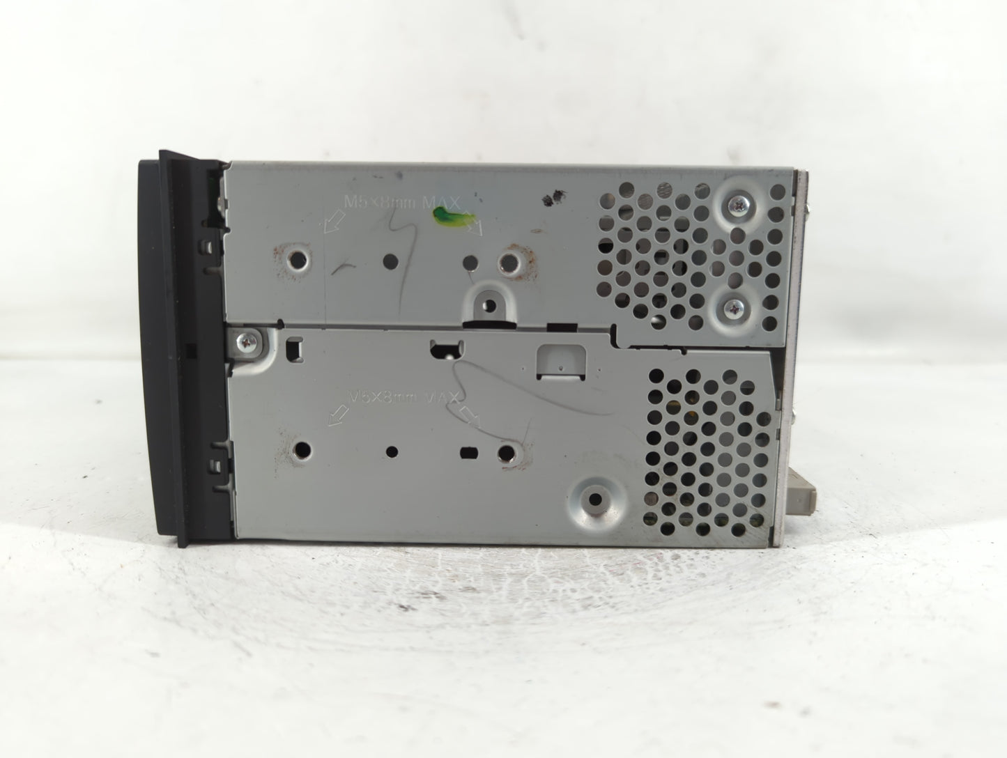 2012-2013 Nissan Versa Radio AM FM Cd Player Receiver Replacement P/N:28185 3AN1A Fits Fits 2012 2013 OEM Used Auto Parts - 