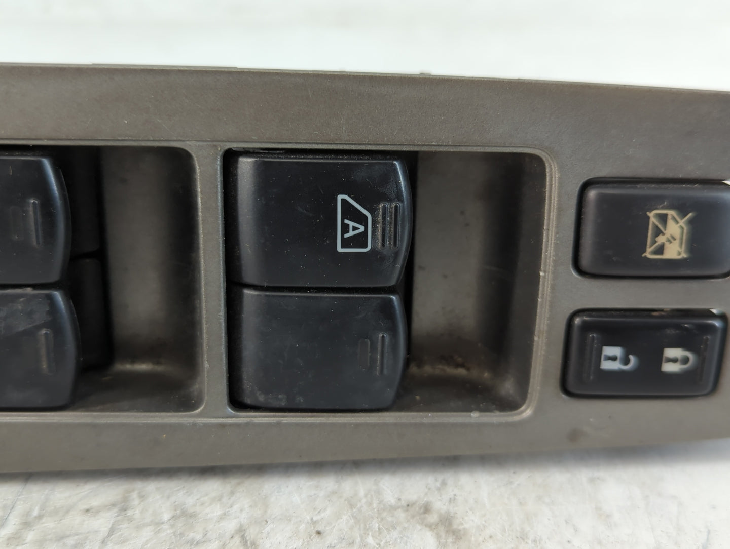 2010-2012 Nissan Versa Master Power Window Switch Replacement Driver Side Left Fits Fits 2010 2011 2012 OEM Used Auto Parts 