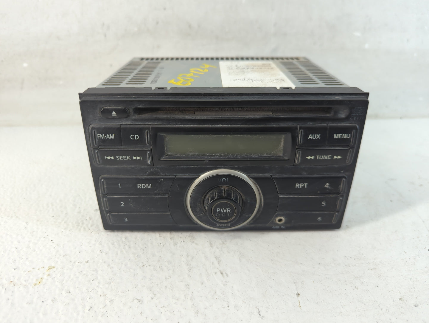 2010-2012 Nissan Versa Radio AM FM Cd Player Receiver Replacement Fits Fits 2010 2011 2012 OEM Used Auto Parts - Oemusedauto