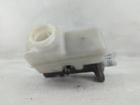2008-2015 Nissan Xterra Brake Master Cylinder 1198841 - Oemusedautoparts1.com