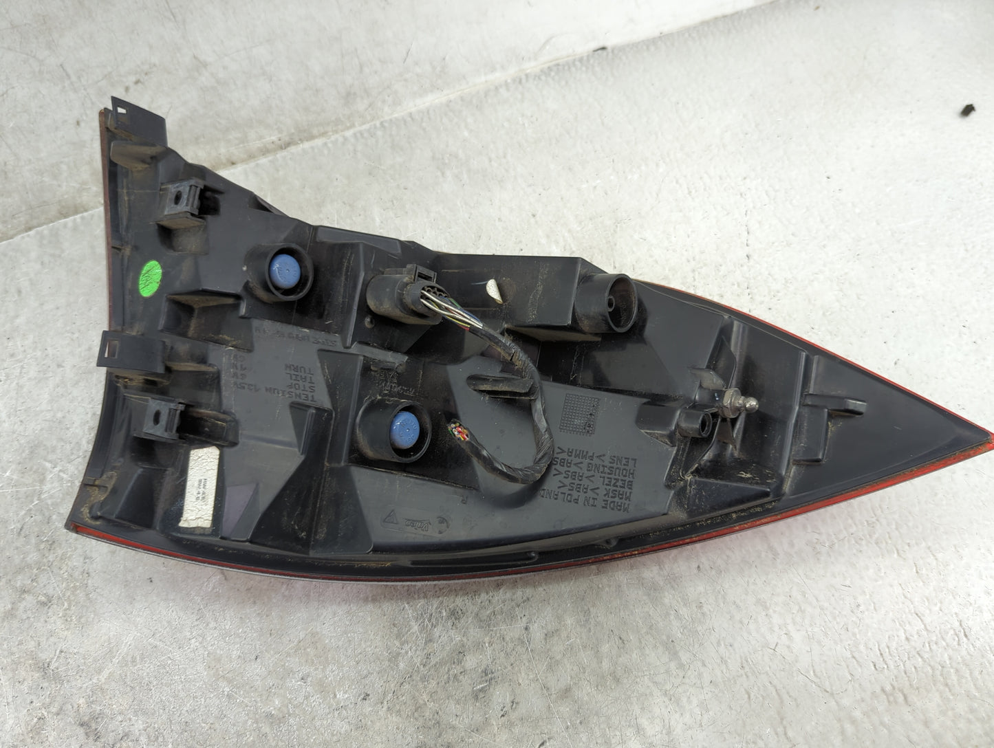 2011-2014 Porsche Cayenne Tail Light Assembly Passenger Right OEM P/N:89502530 Fits Fits 2011 2012 2013 2014 OEM Used Auto P