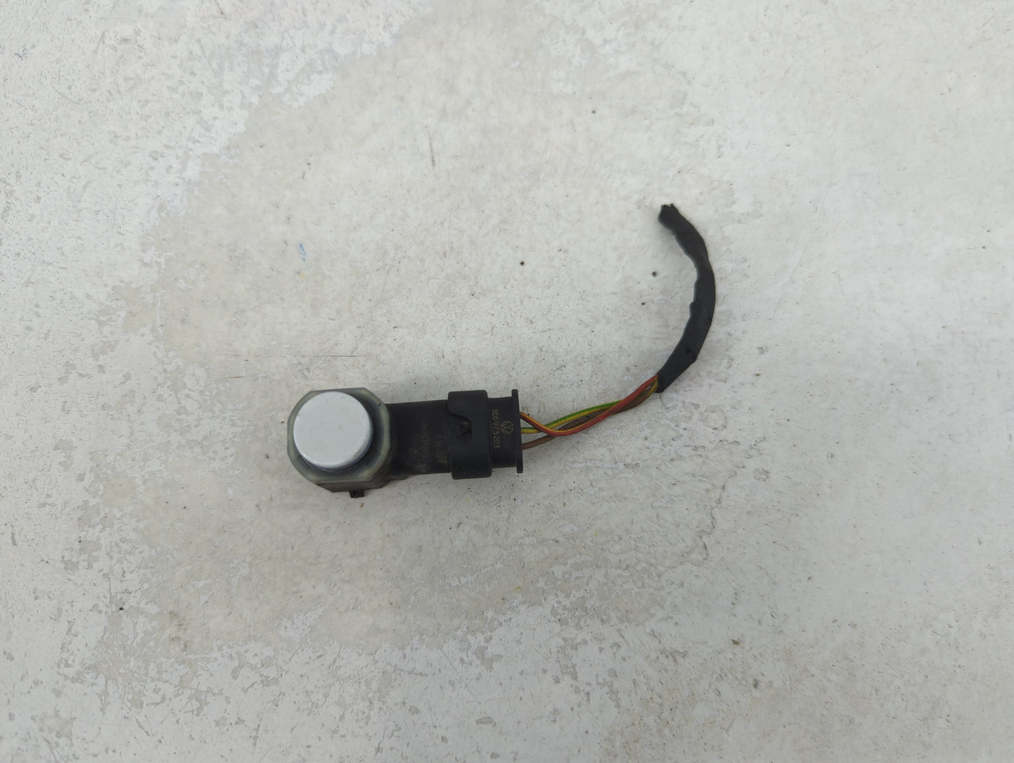 2012 Porsche Cayenne Front Park Assist Sensor Silver - Oemusedautoparts1.com