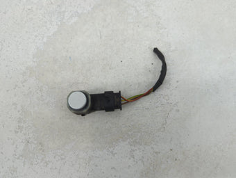 compare product 2012 Porsche Cayenne Front Park Assist Sensor Silver