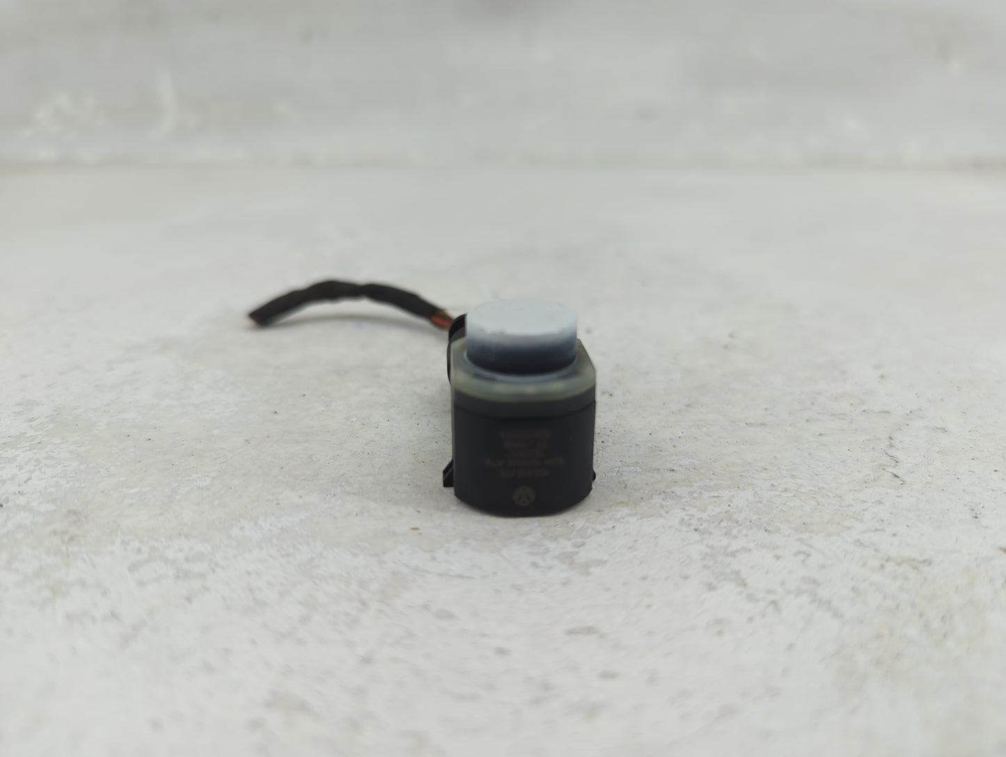 2012 Porsche Cayenne Front Park Assist Sensor Silver - Oemusedautoparts1.com