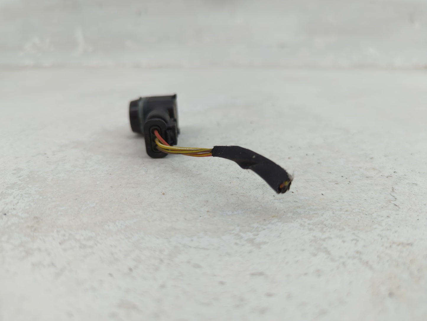 2012 Porsche Cayenne Front Park Assist Sensor White - Oemusedautoparts1.com