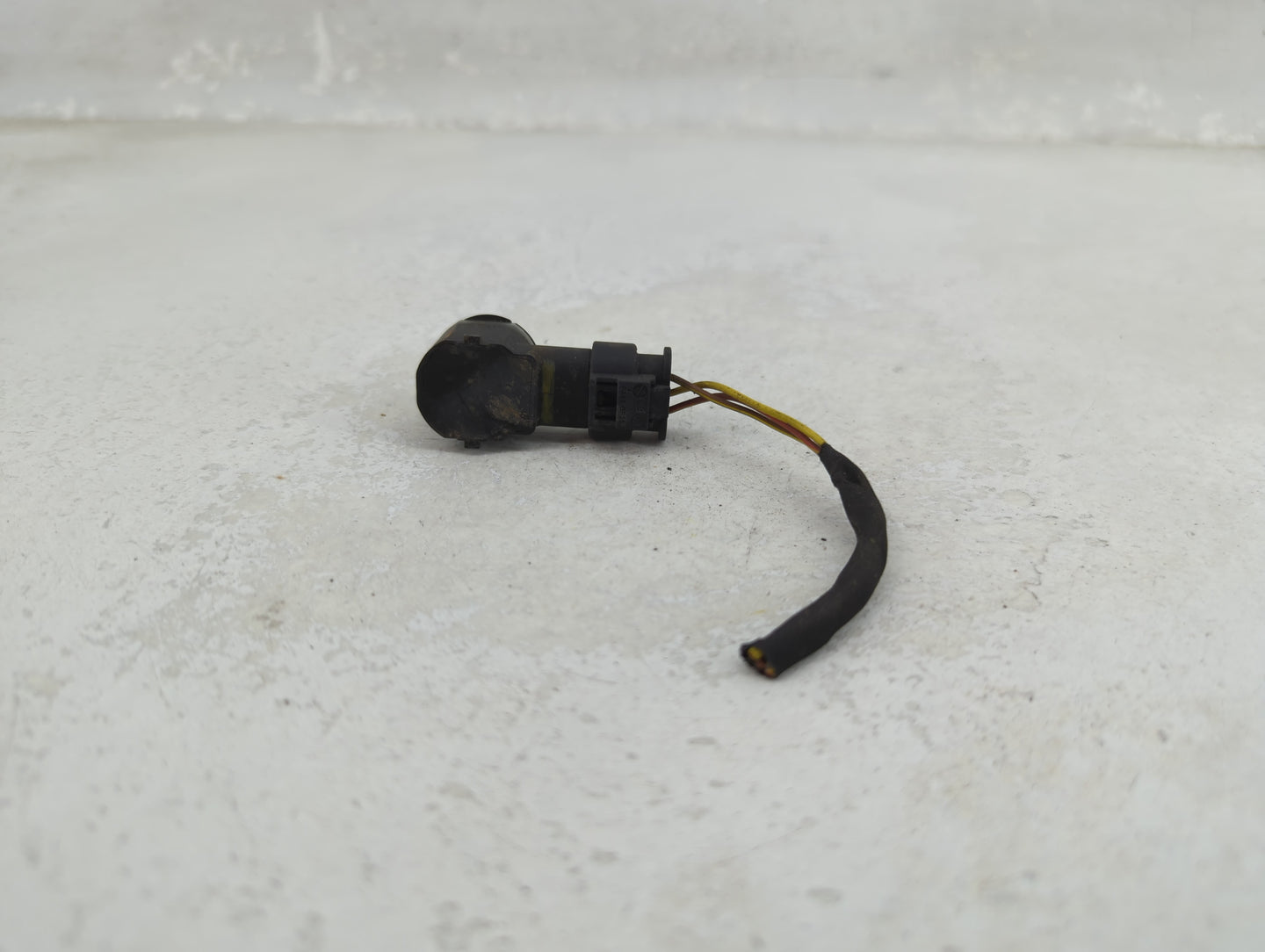 2012 Porsche Cayenne Front Park Assist Sensor Black - Oemusedautoparts1.com
