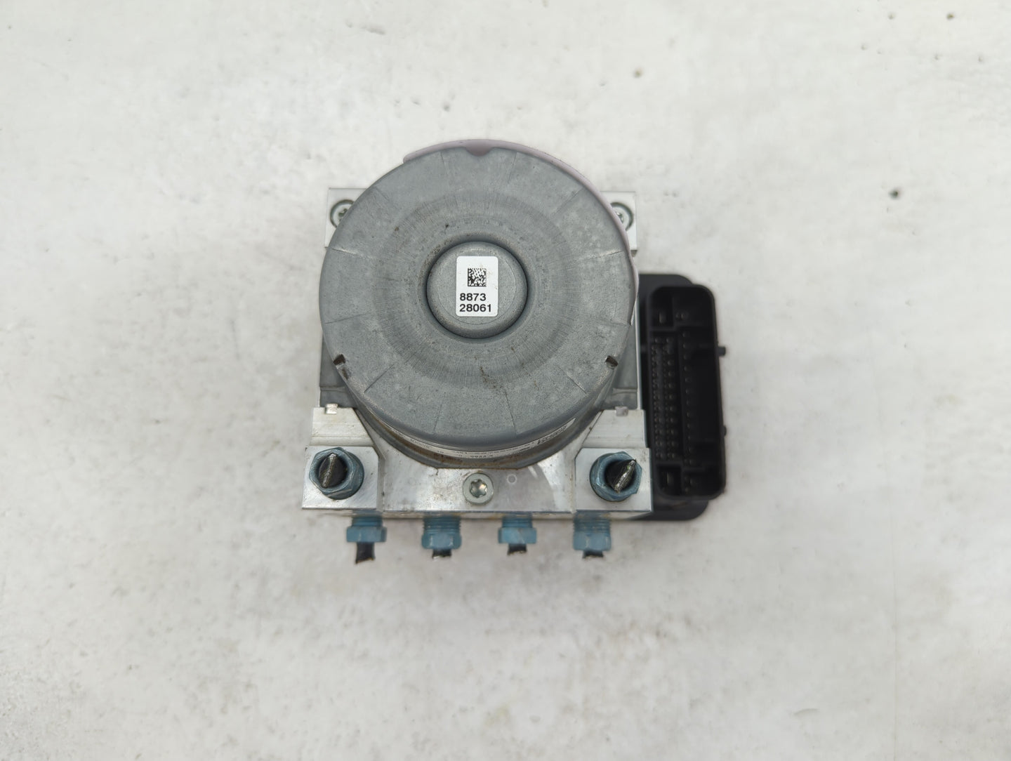 2011-2012 Porsche Cayenne ABS Pump Control Module Replacement Fits Fits 2011 2012 OEM Used Auto Parts - Oemusedautoparts1.co