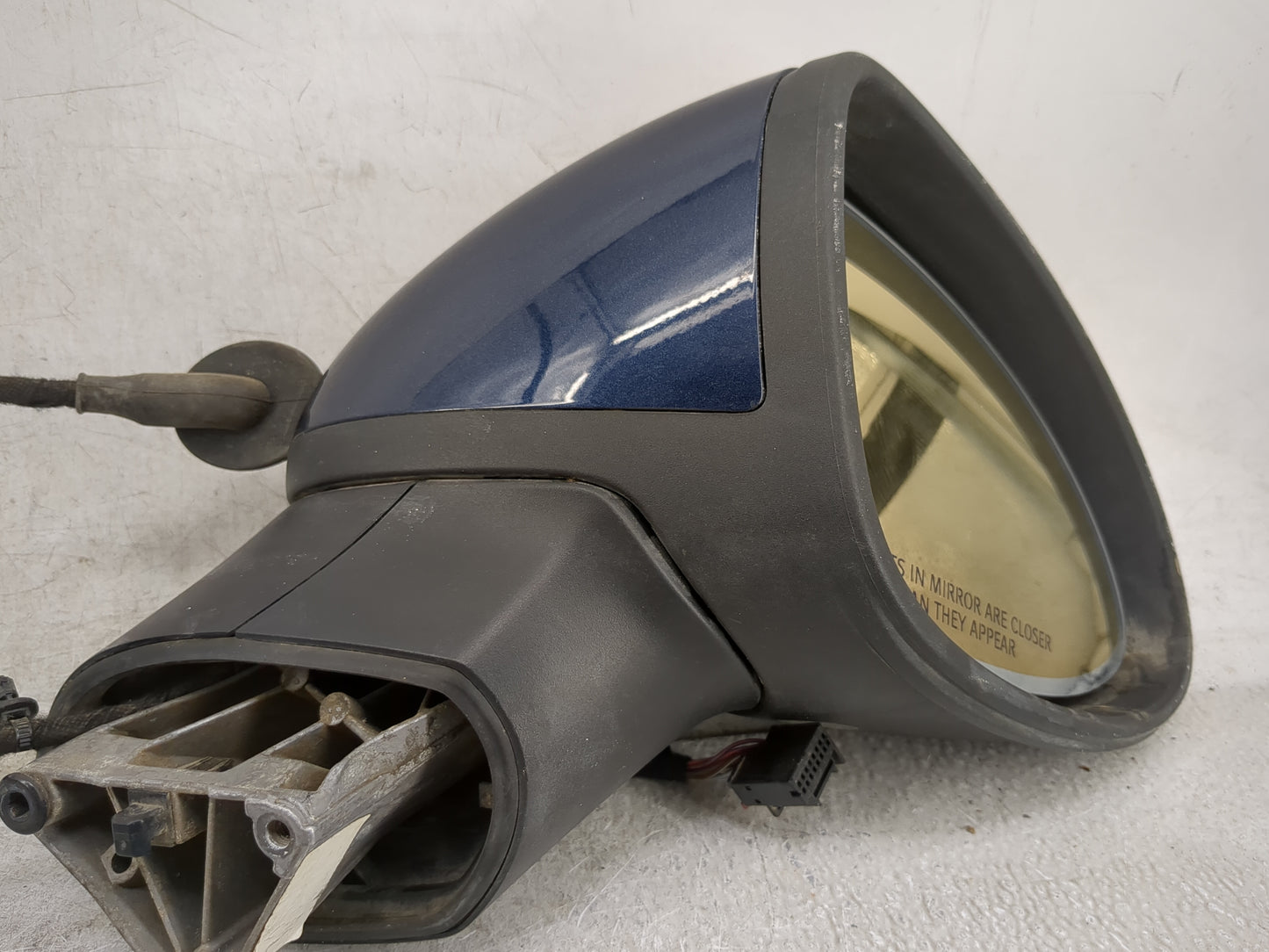 2012 Porsche Cayenne Passenger Side View Mirror - Right Door Mirror OEM Used - Oemusedautoparts1.com