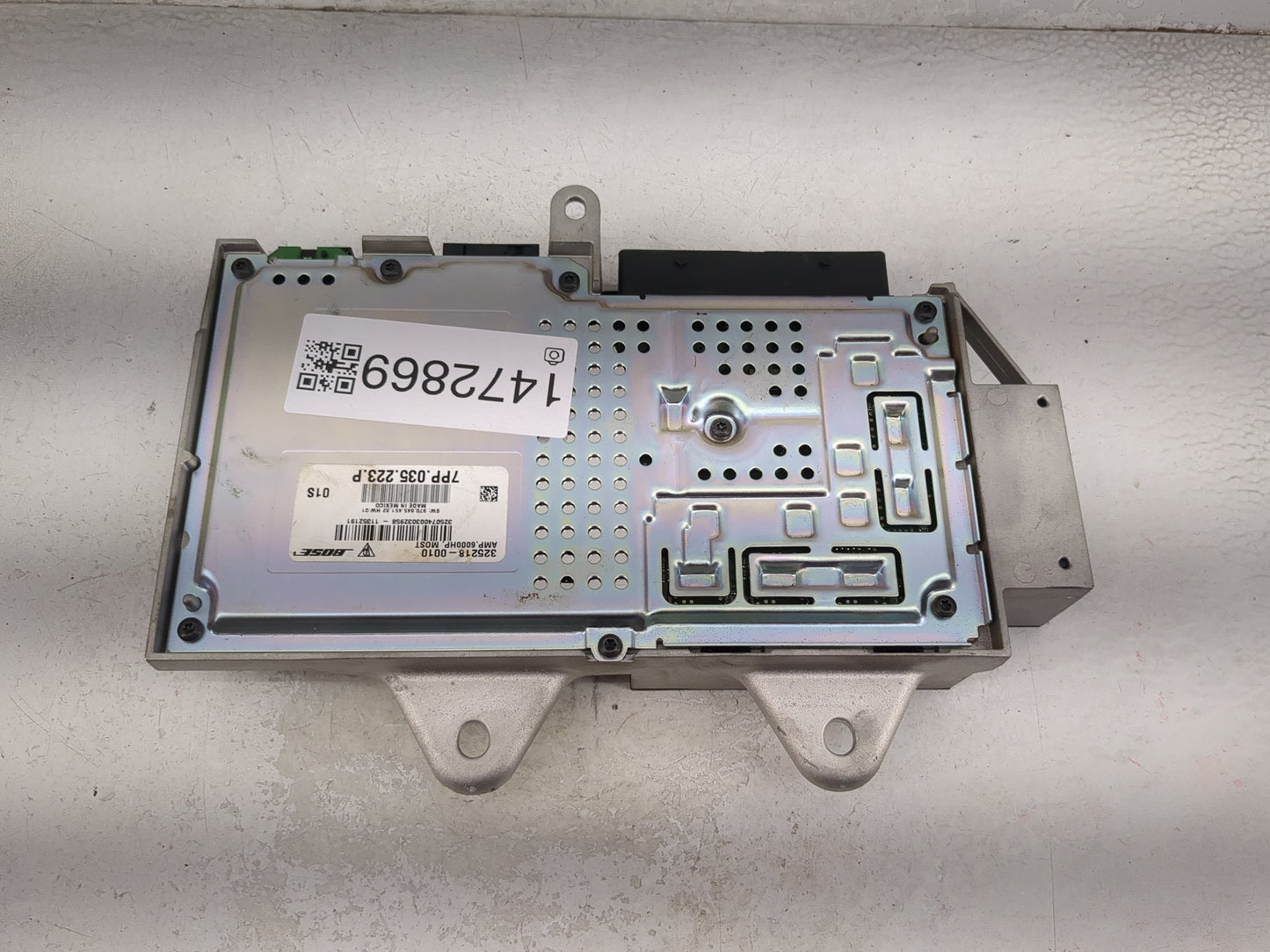 2011-2016 Porsche Cayenne Radio Speaker Amplifier - Oemusedautoparts1.com