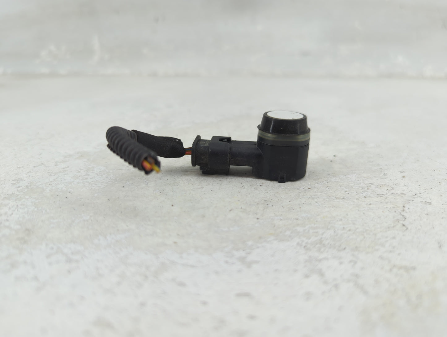 2012 Porsche Panamera Front Park Assist Sensor Black 1456402 - Oemusedautoparts1.com