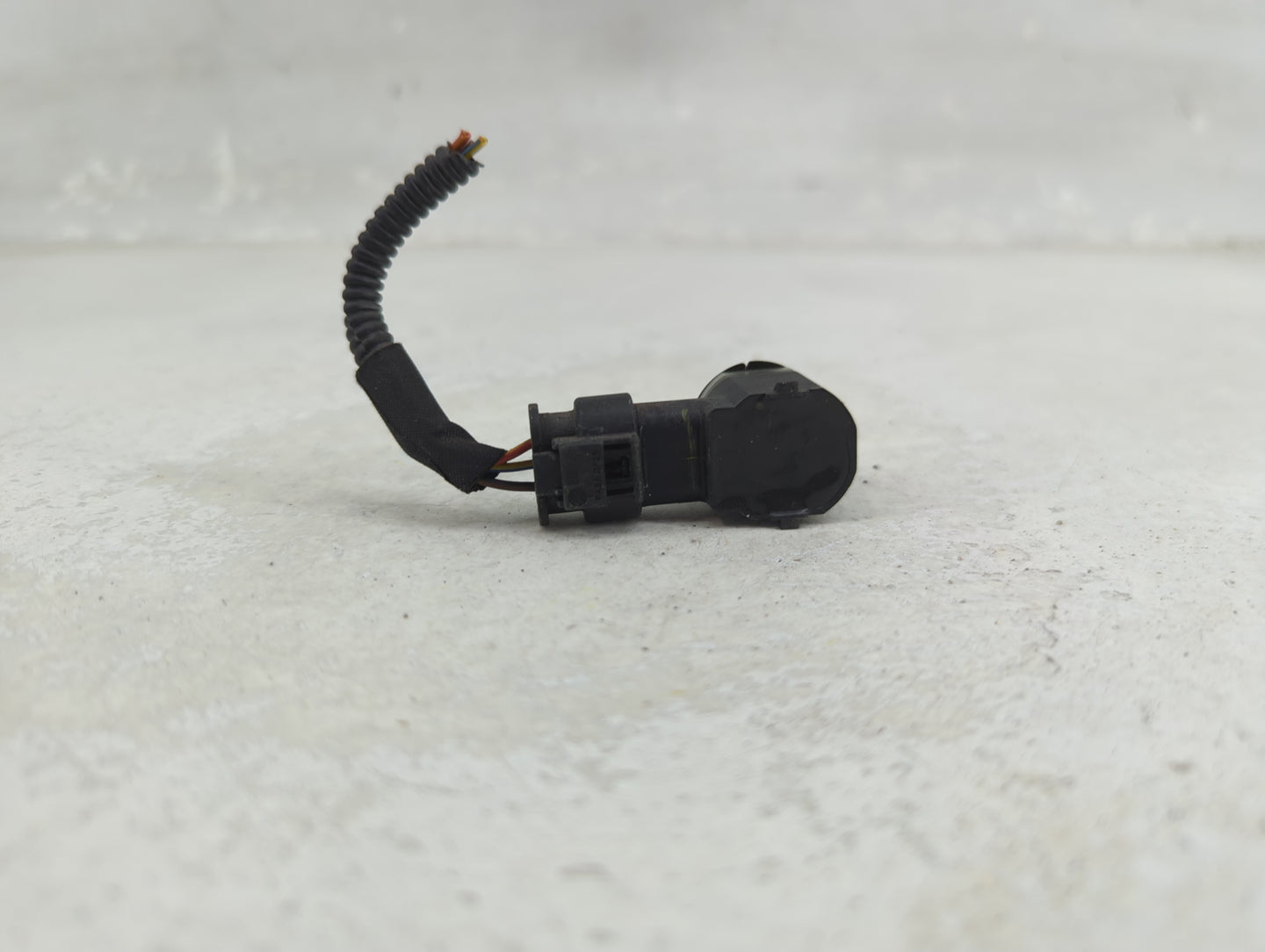2012 Porsche Panamera Front Park Assist Sensor Black 1456402 - Oemusedautoparts1.com