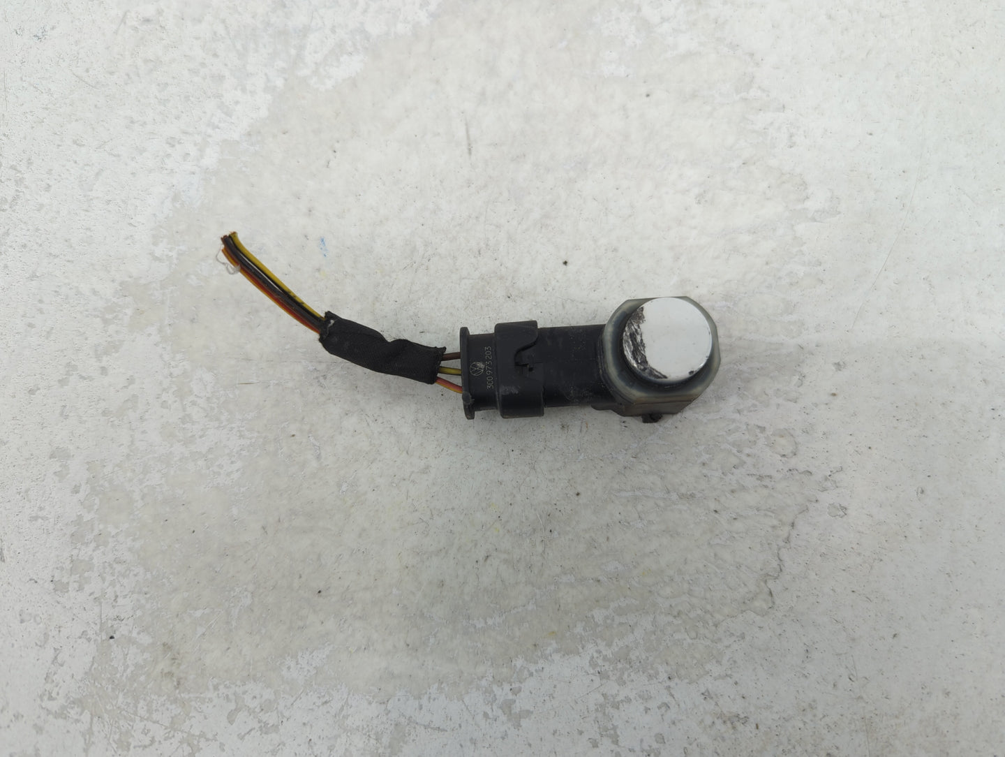 2012 Porsche Panamera Front Park Assist Sensor Silver - Oemusedautoparts1.com