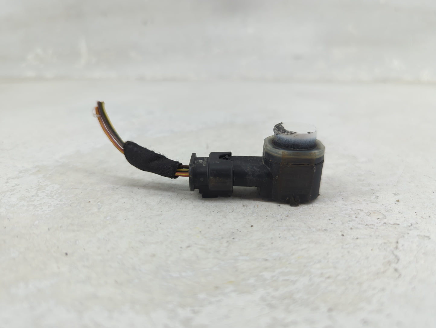 2012 Porsche Panamera Front Park Assist Sensor Silver - Oemusedautoparts1.com