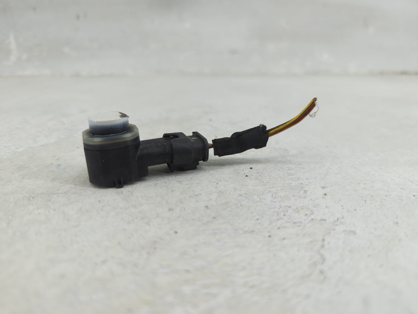 2012 Porsche Panamera Front Park Assist Sensor Silver - Oemusedautoparts1.com