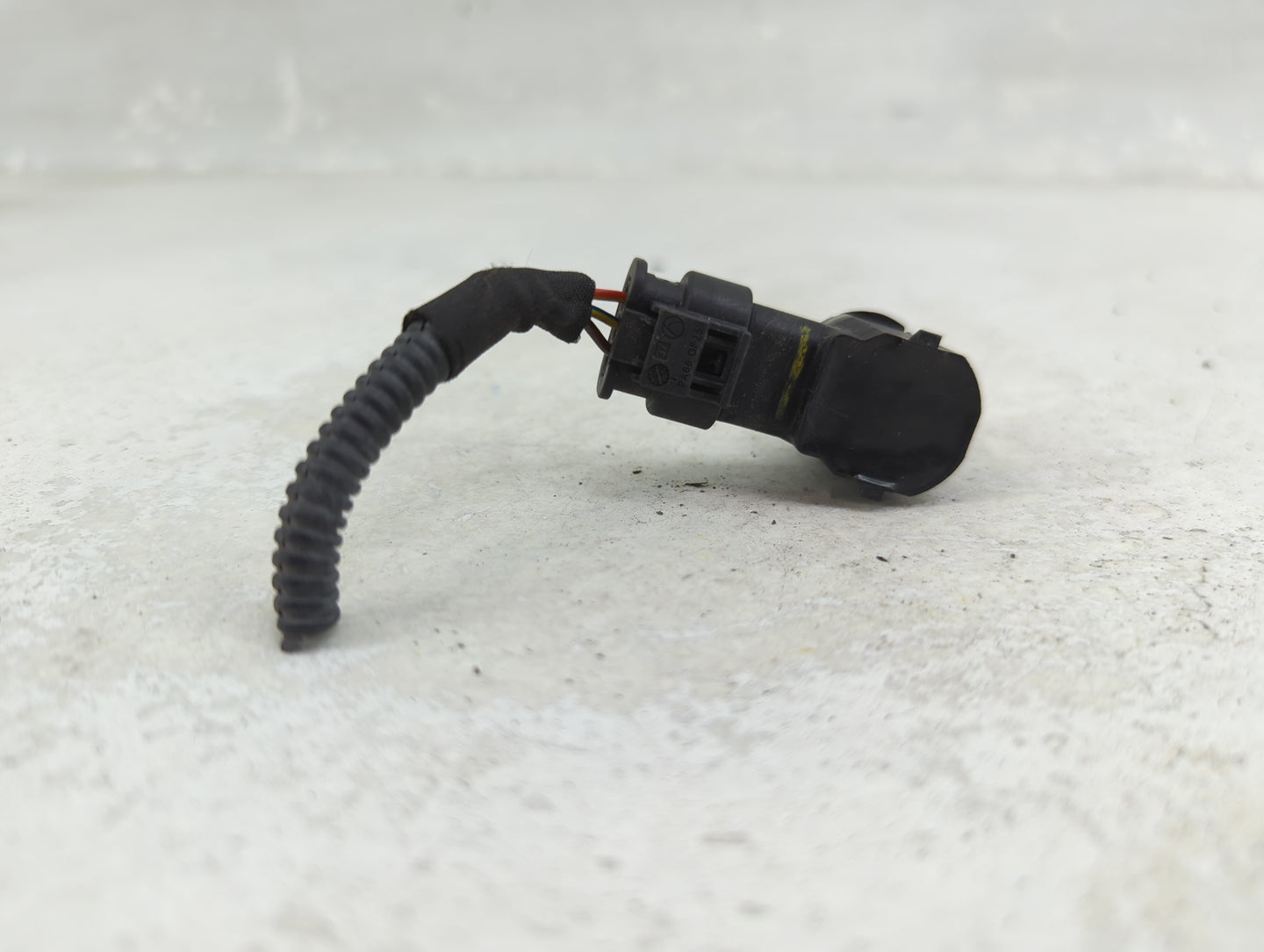 2012 Porsche Panamera Front Park Assist Sensor 1456589 - Oemusedautoparts1.com