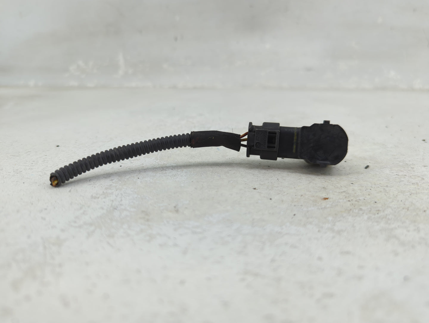 2012 Porsche Panamera Front Park Assist Sensor Black - Oemusedautoparts1.com