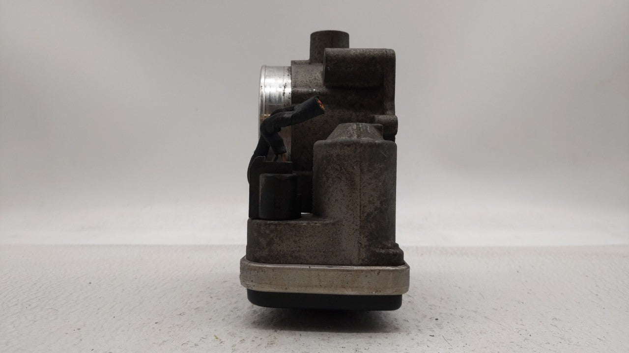 2011-2012 Ram 1500 Throttle Body P/N:5303 2801 AA 53032801AC Fits Fits 2005 2006 2007 2008 2009 2010 2011 2012 OEM Used Auto