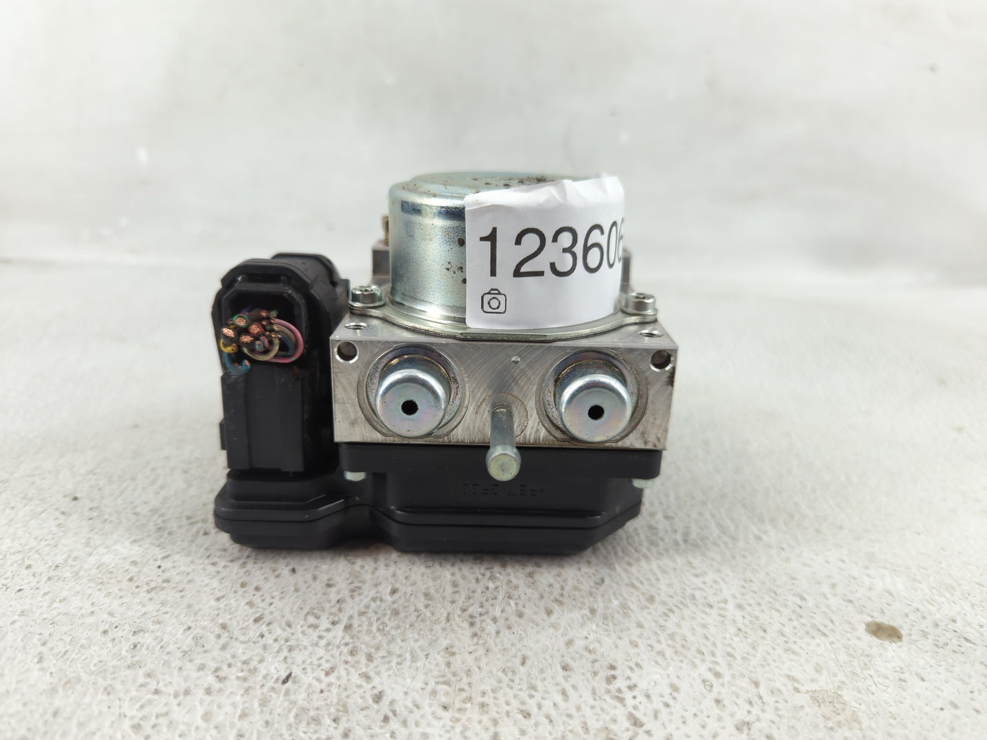 2011-2013 Scion Tc ABS Pump Control Module Replacement P/N:133800-9580 89541-21090, 44540-21030 Fits Fits 2011 2012 2013 OEM