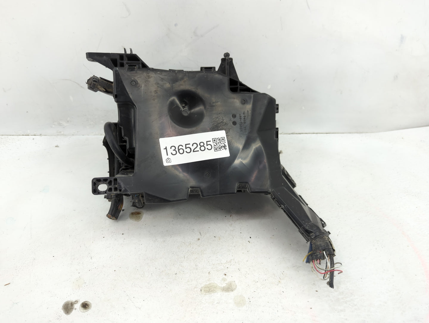 2011-2013 Scion Tc Fusebox Fuse Box Panel Relay Module P/N:82662-21060 Fits Fits 2011 2012 2013 OEM Used Auto Parts - Oemuse