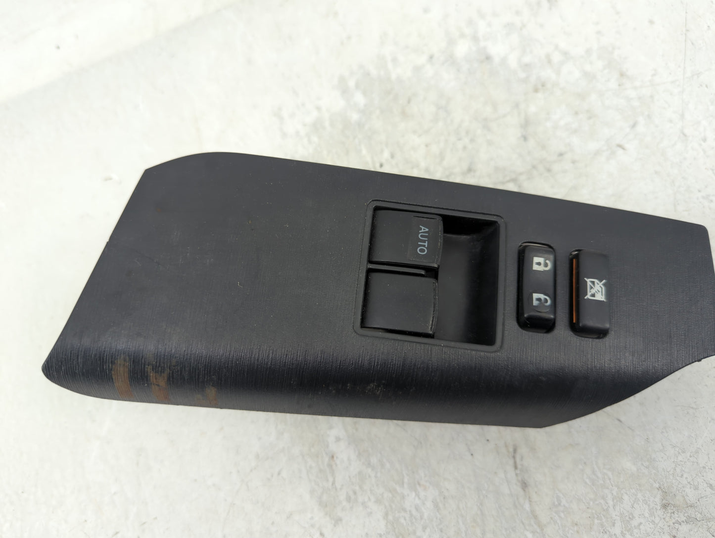 2011-2016 Scion Tc Master Power Window Switch Replacement Driver Side Left P/N:84820-52460 Fits OEM Used Auto Parts - Oemuse