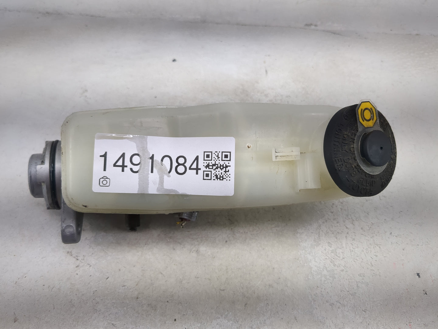 2011-2016 Scion Tc Brake Master Cylinder 1491084 - Oemusedautoparts1.com