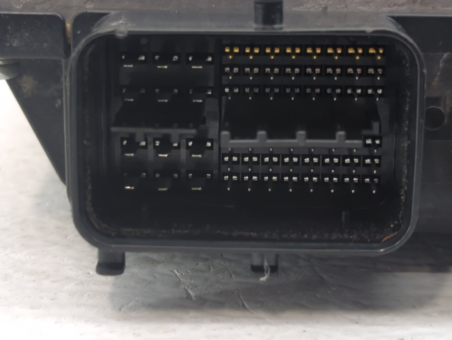 2011-2012 Scion Tc PCM Engine Control Computer ECU ECM PCU OEM P/N:89661-21530 89661-21600 Fits Fits 2011 2012 OEM Used Auto