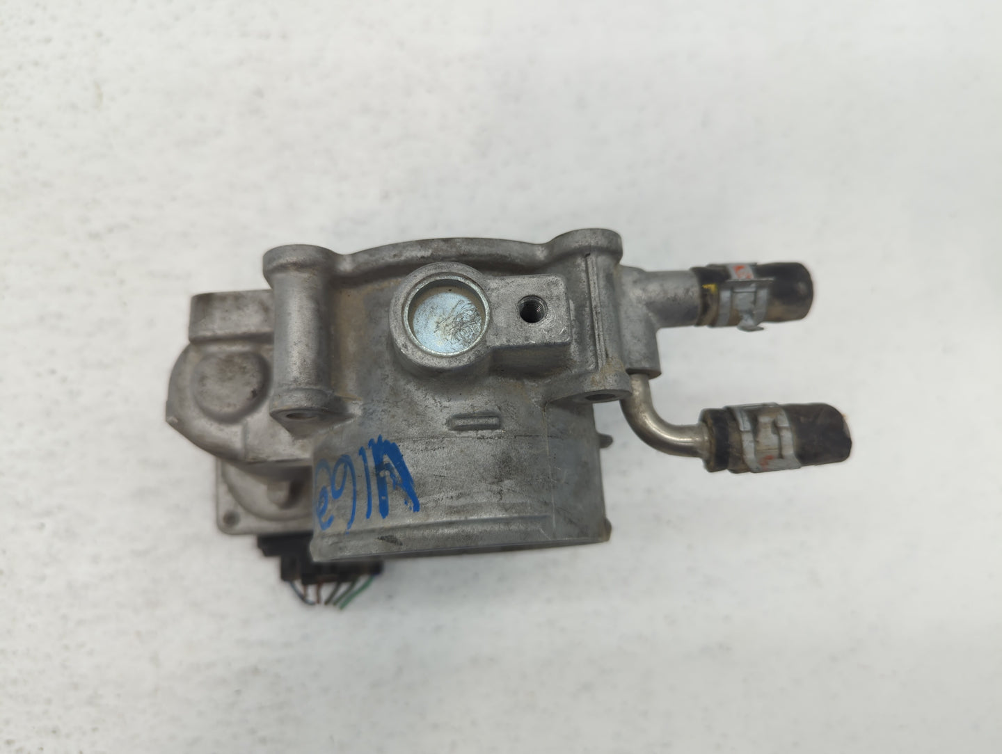 2011-2016 Scion Tc Throttle Body P/N:22030-0V010 22030-36010 Fits Fits 2009 2010 2011 2012 2013 2014 2015 2016 2017 2018 201