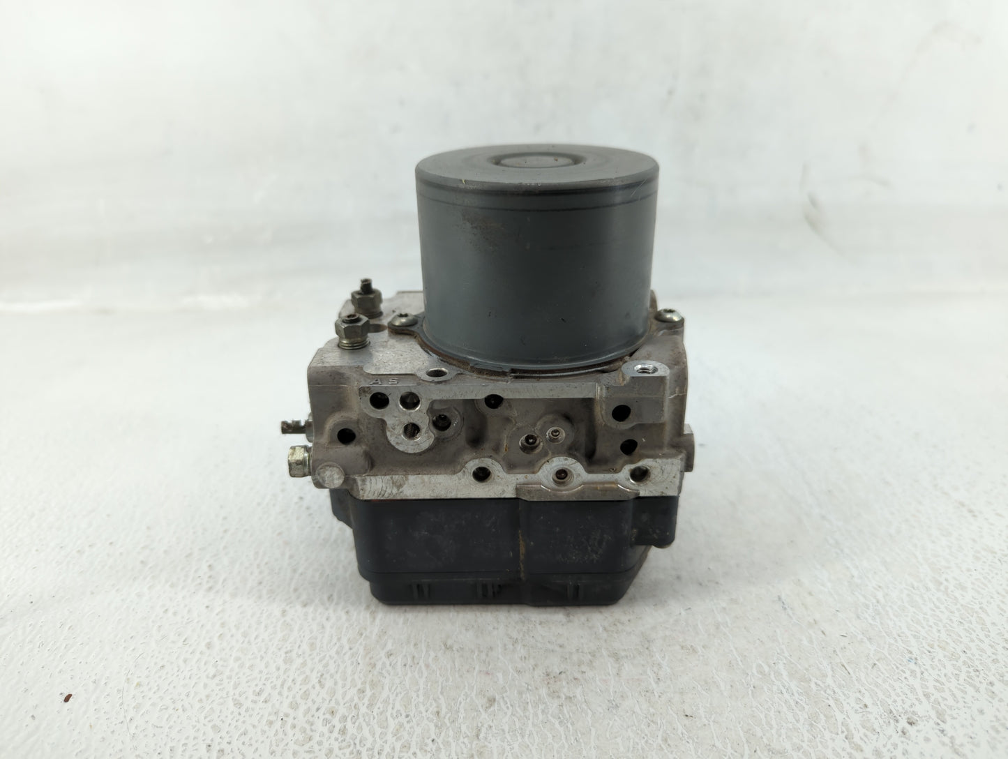 2011-2013 Scion Tc ABS Pump Control Module Replacement P/N:133800-19700 89541-21110 Fits Fits 2011 2012 2013 OEM Used Auto P
