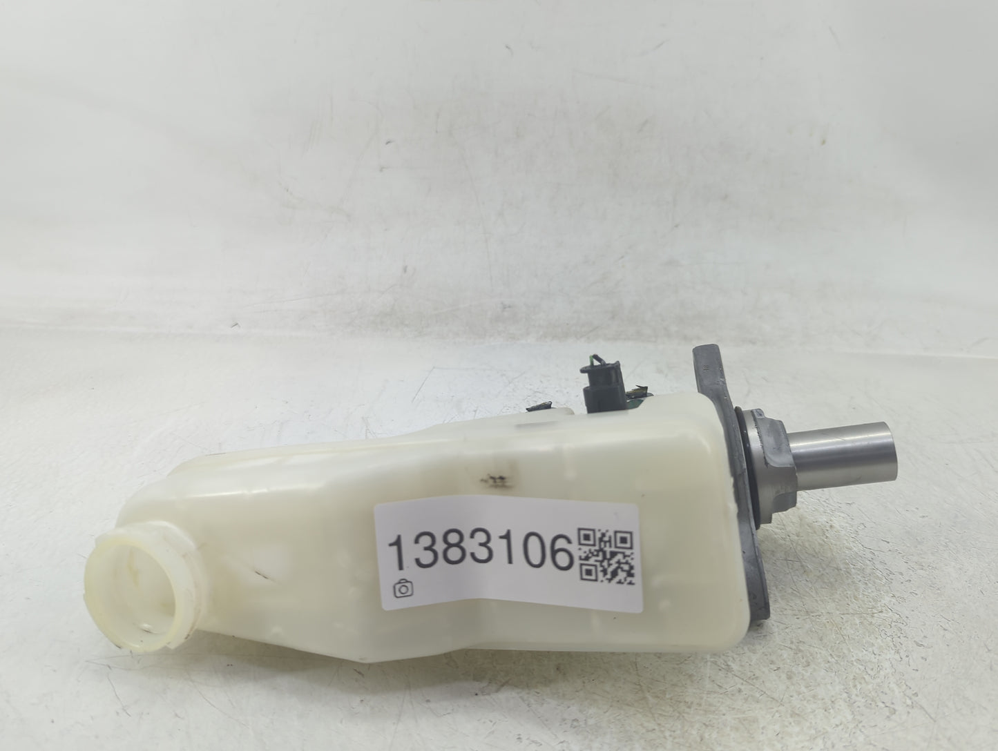 2008-2012 Scion Xb Brake Master Cylinder 1383106 - Oemusedautoparts1.com