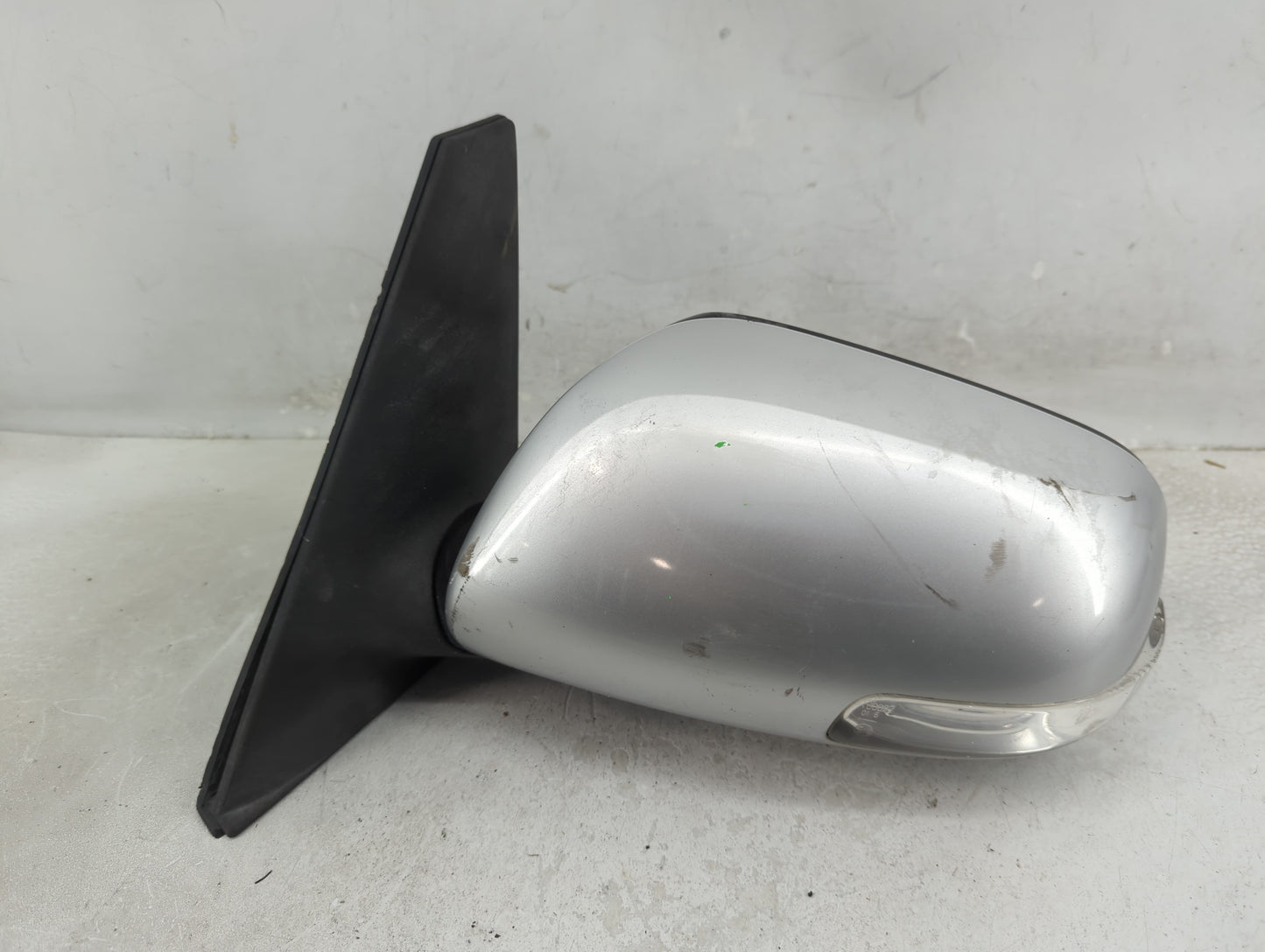 2008-2015 Scion Xb Driver Side View Mirror - Left Door Mirror OEM Used - Oemusedautoparts1.com