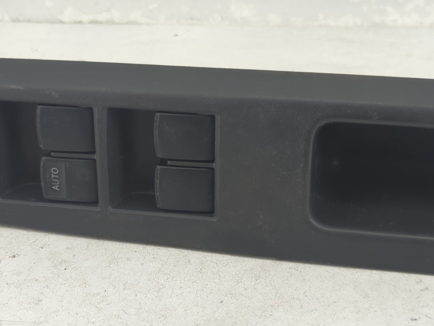 2008-2015 Scion Xb Master Power Window Switch Replacement Driver Side Left P/N:407-1Z23 Fits OEM Used Auto Parts - Oemusedau