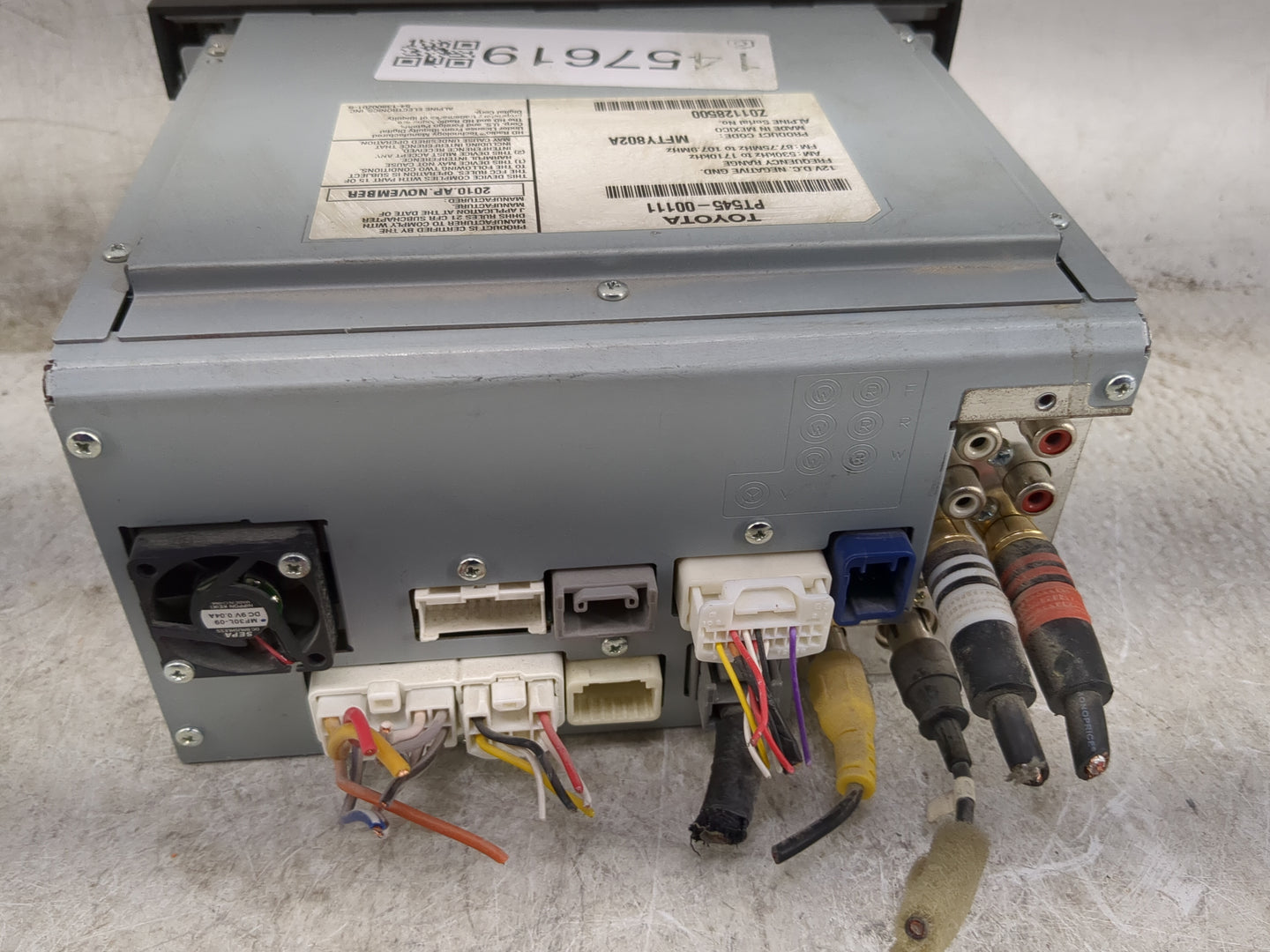 2012 Scion Xb Radio AM FM Cd Player Receiver Replacement P/N:PT545-00111 MFTY802A, AXCL-W09U, Z01128500 Fits OEM Used Auto P