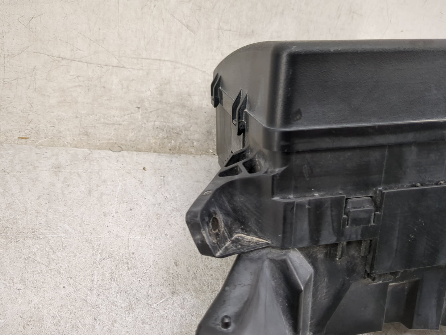 2012 Scion Xb Fusebox Fuse Box Panel Relay Module Fits OEM Used Auto Parts - Oemusedautoparts1.com