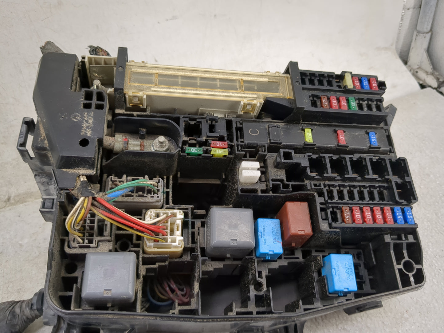 2012 Scion Xb Fusebox Fuse Box Panel Relay Module Fits OEM Used Auto Parts - Oemusedautoparts1.com