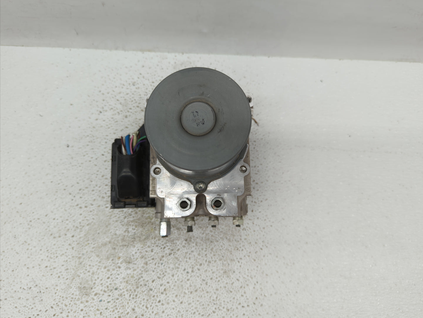 2012 Scion Xb ABS Pump Control Module Replacement P/N:89541-12820 44540-12510 Fits OEM Used Auto Parts - Oemusedautoparts1.c