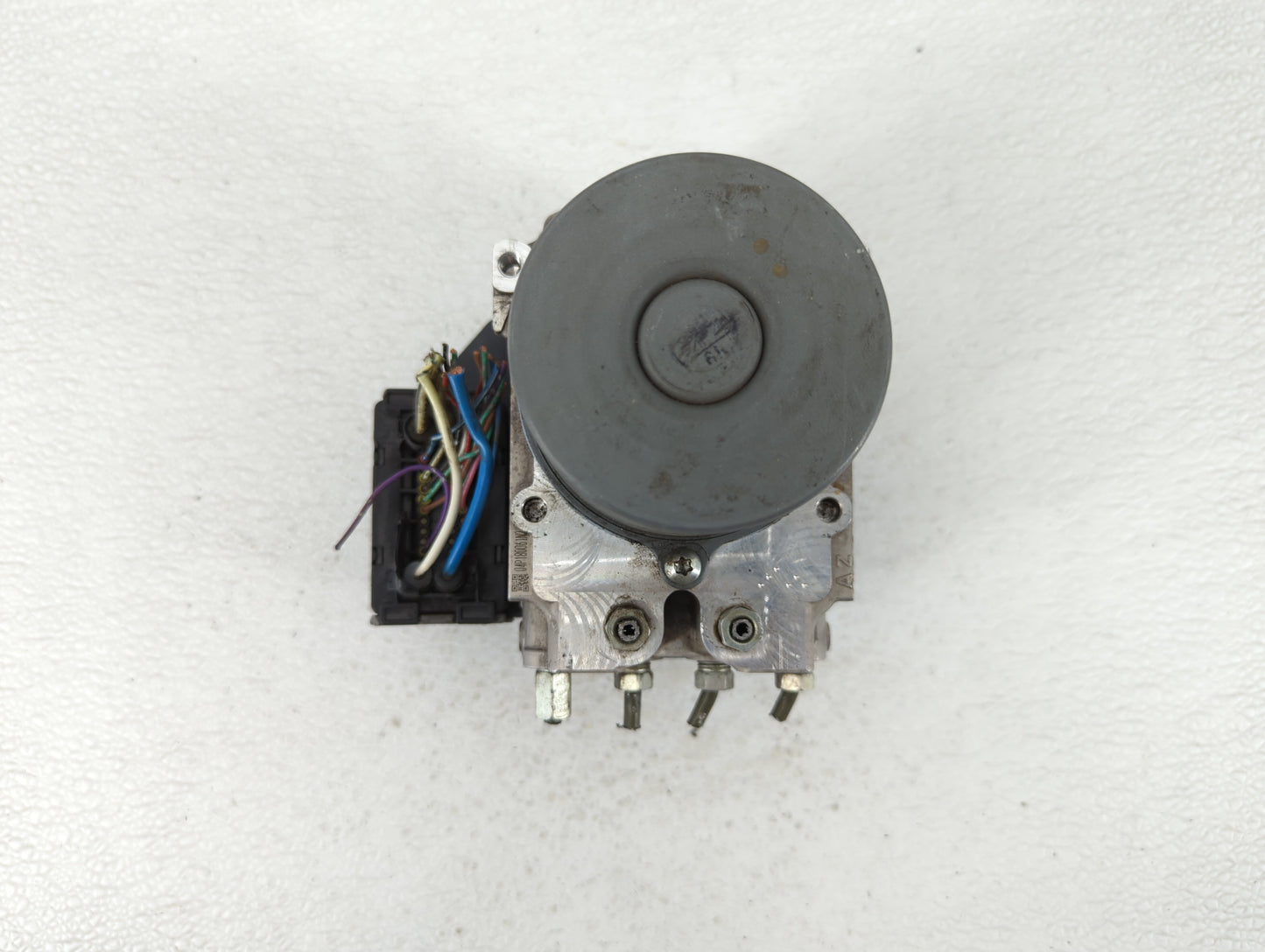 2012 Scion Xb ABS Pump Control Module Replacement P/N:89541-12820 44540-12510 Fits OEM Used Auto Parts - Oemusedautoparts1.c