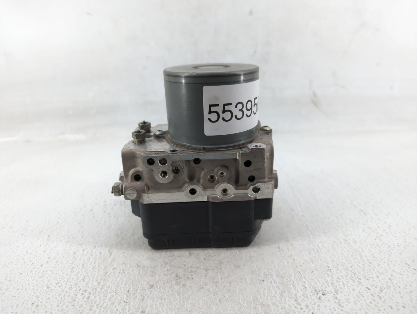 2012 Scion Xb ABS Pump Control Module Replacement P/N:133800-9090 Fits OEM Used Auto Parts - Oemusedautoparts1.com