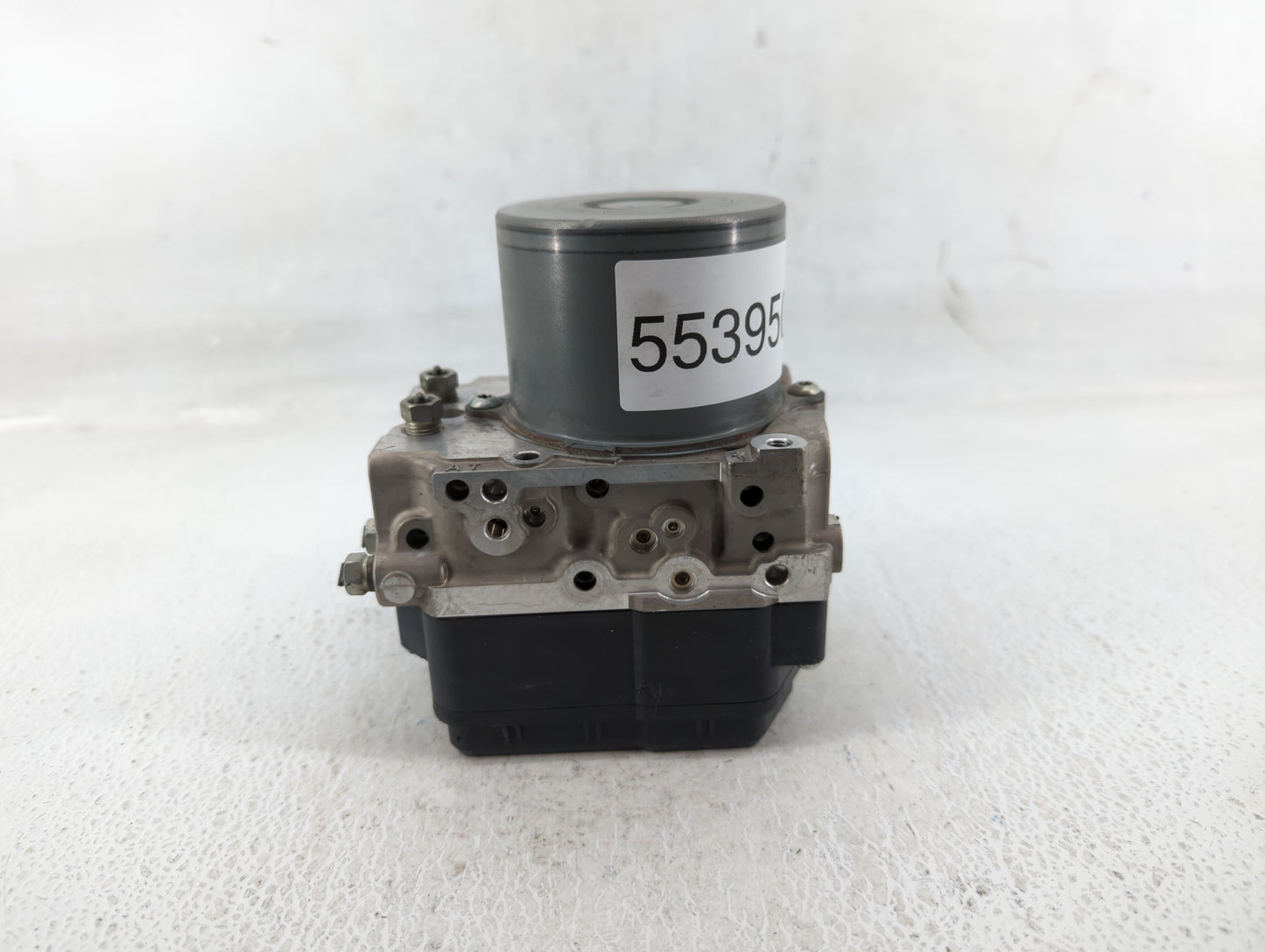 2012 Scion Xb ABS Pump Control Module Replacement P/N:133800-9090 Fits OEM Used Auto Parts - Oemusedautoparts1.com