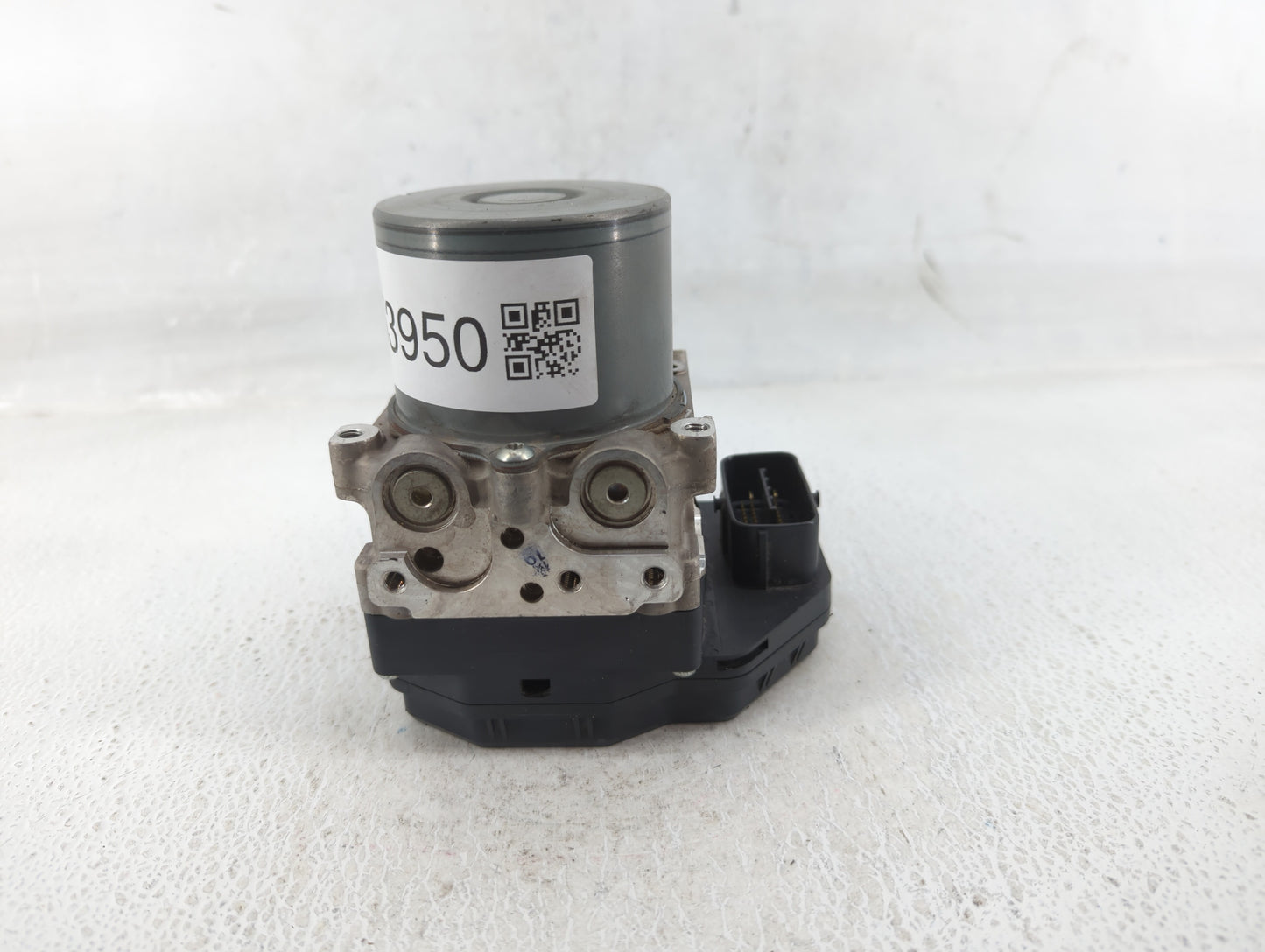 2012 Scion Xb ABS Pump Control Module Replacement P/N:133800-9090 Fits OEM Used Auto Parts - Oemusedautoparts1.com