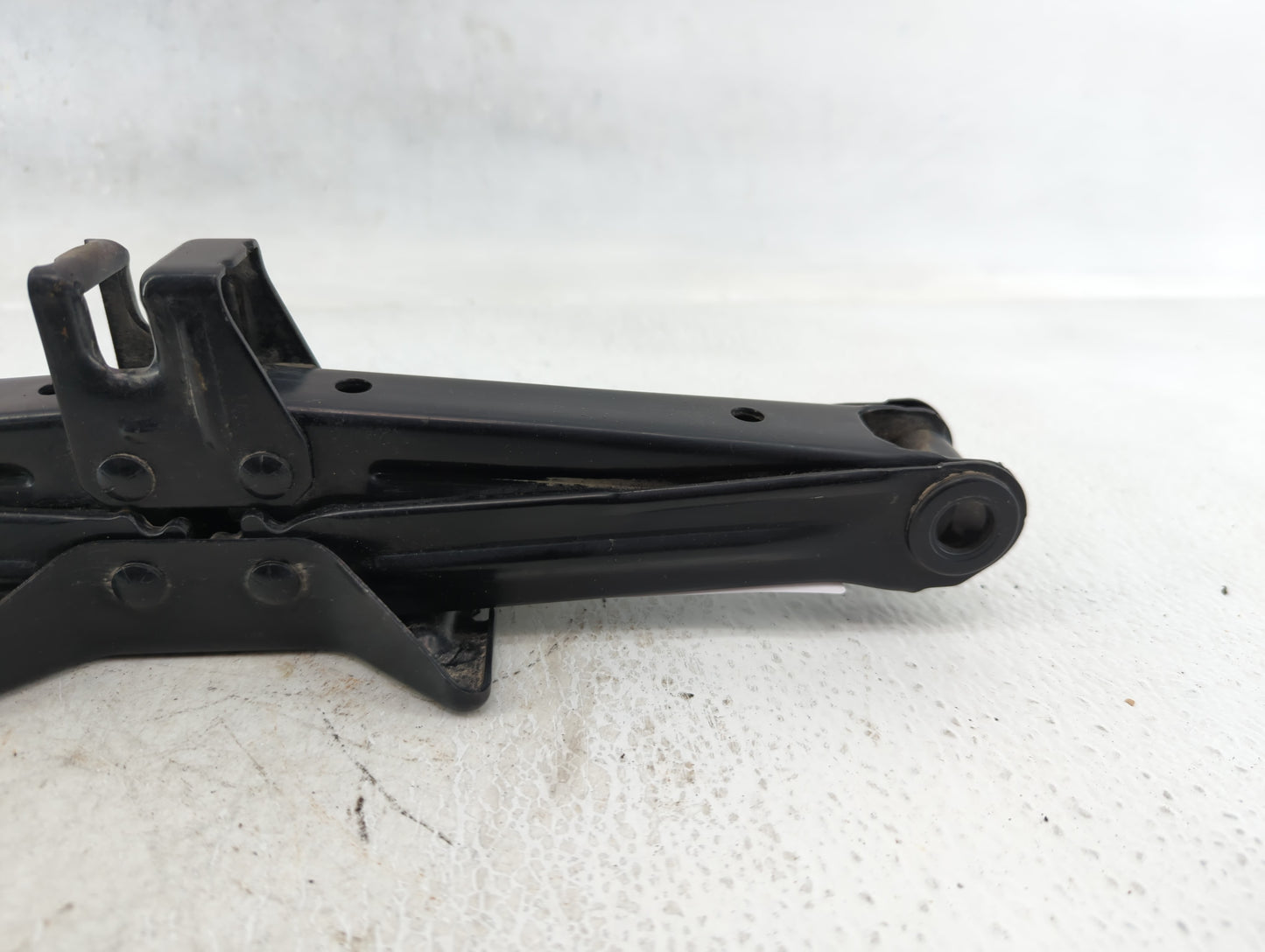 2012 Scion Xb Spare Scissor Car Jack - Oemusedautoparts1.com