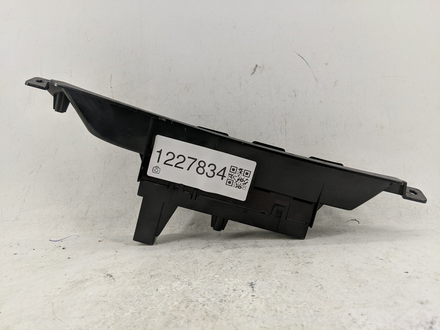2012-2013 Subaru Forester Information Display Screen - Oemusedautoparts1.com