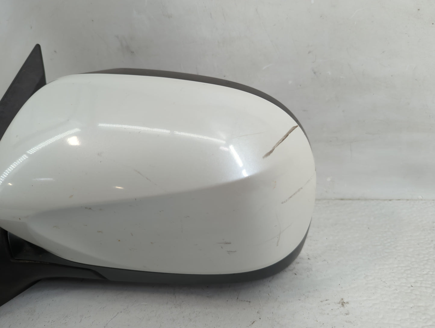 2012 Subaru Forester Driver Side View Mirror - Left Door Mirror OEM Used - Oemusedautoparts1.com