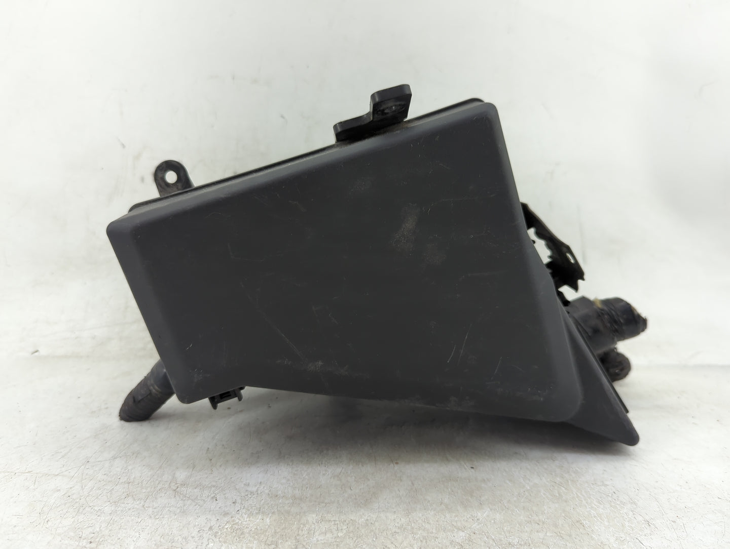2010-2013 Subaru Forester Fusebox Fuse Box Panel Relay Module P/N:MB502000B Fits Fits 2010 2011 2012 2013 OEM Used Auto Part