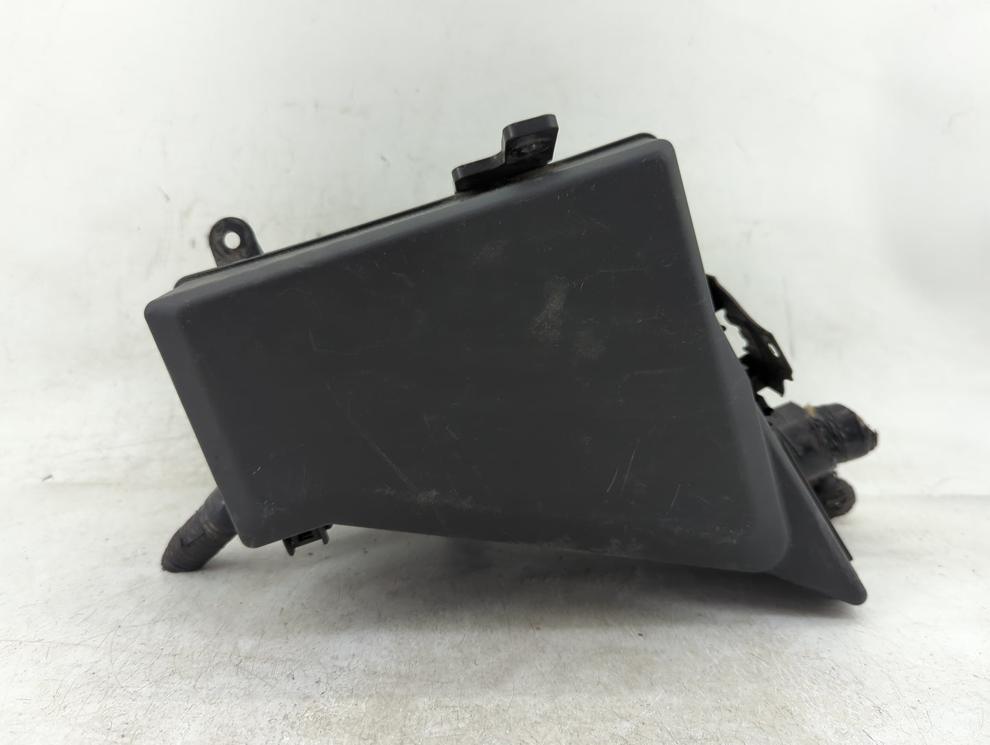 2010-2013 Subaru Forester Fusebox Fuse Box Panel Relay Module P/N:MB502000B Fits Fits 2010 2011 2012 2013 OEM Used Auto Part