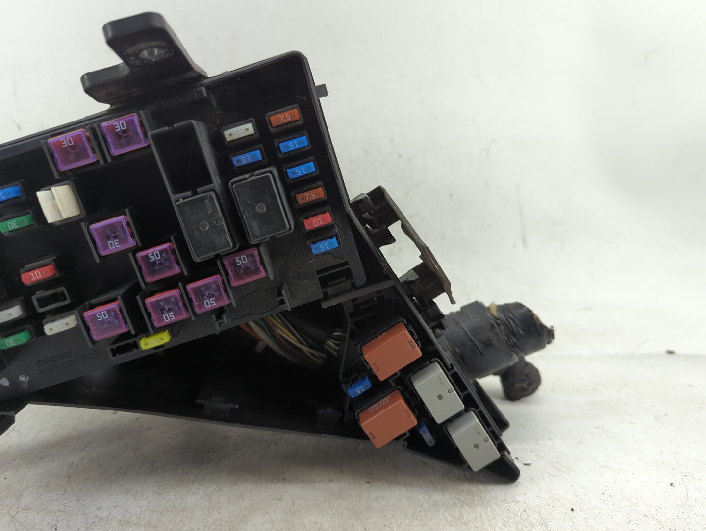 2010-2013 Subaru Forester Fusebox Fuse Box Panel Relay Module P/N:MB502000B Fits Fits 2010 2011 2012 2013 OEM Used Auto Part