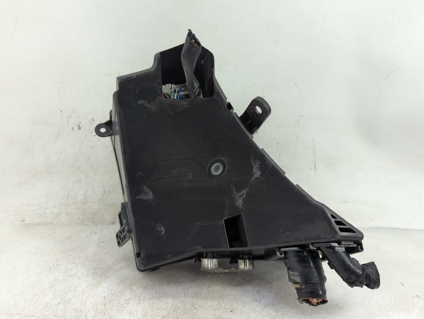 2010-2013 Subaru Forester Fusebox Fuse Box Panel Relay Module P/N:MB502000B Fits Fits 2010 2011 2012 2013 OEM Used Auto Part