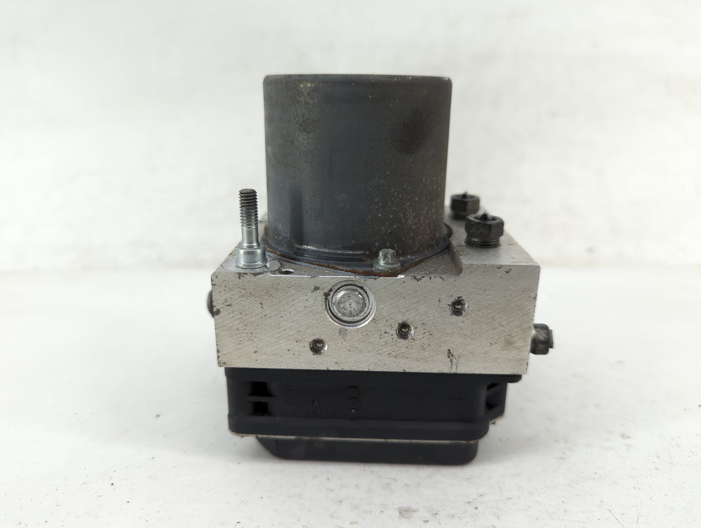 2012 Subaru Forester ABS Pump Control Module Replacement P/N:0265251507 Fits OEM Used Auto Parts - Oemusedautoparts1.com