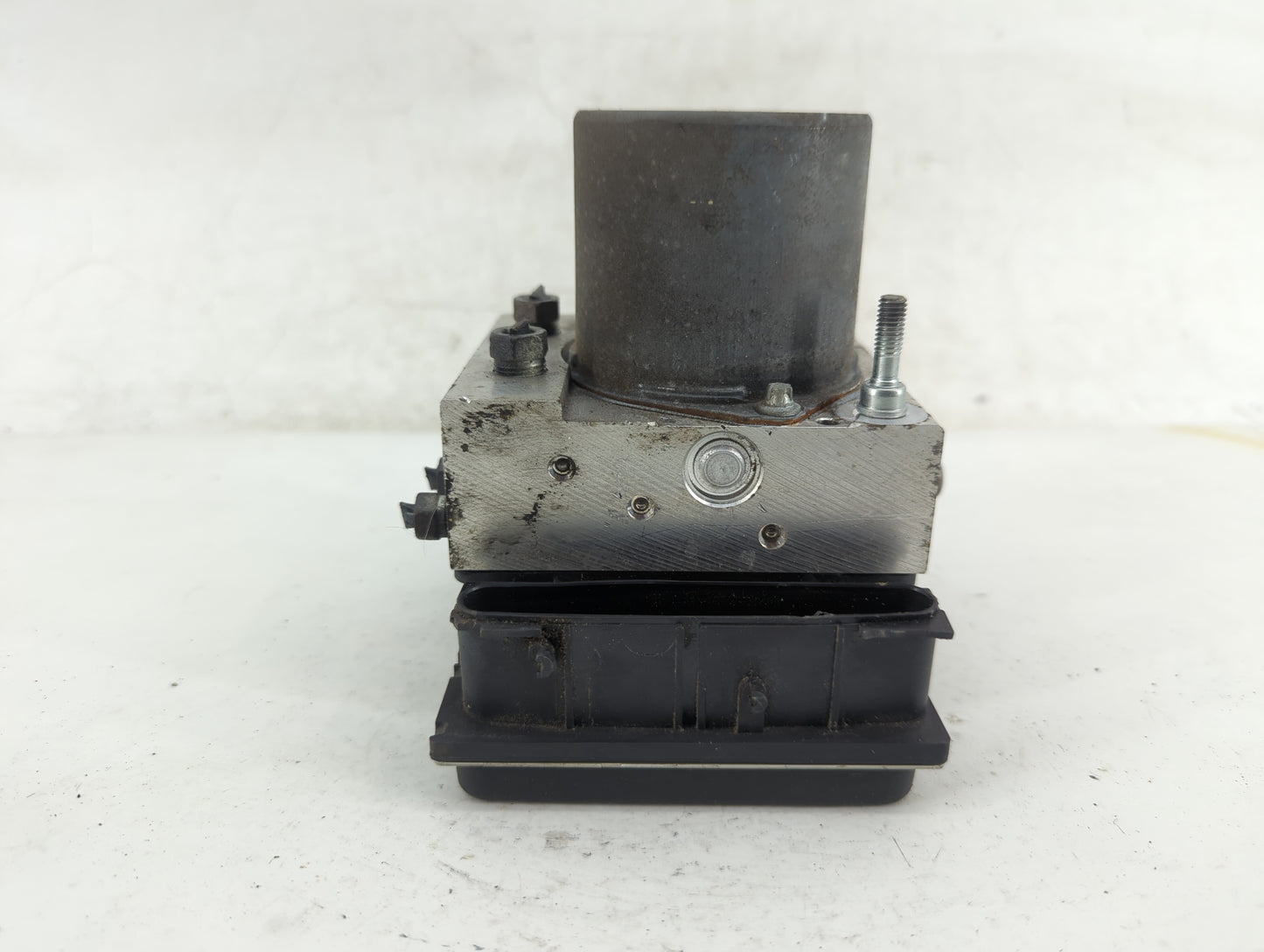 2012 Subaru Forester ABS Pump Control Module Replacement P/N:0265251507 Fits OEM Used Auto Parts - Oemusedautoparts1.com