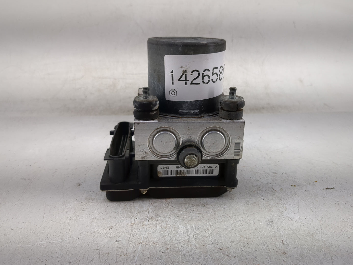 2012 Subaru Forester ABS Pump Control Module Replacement P/N:0 265 951 581 Fits OEM Used Auto Parts - Oemusedautoparts1.com