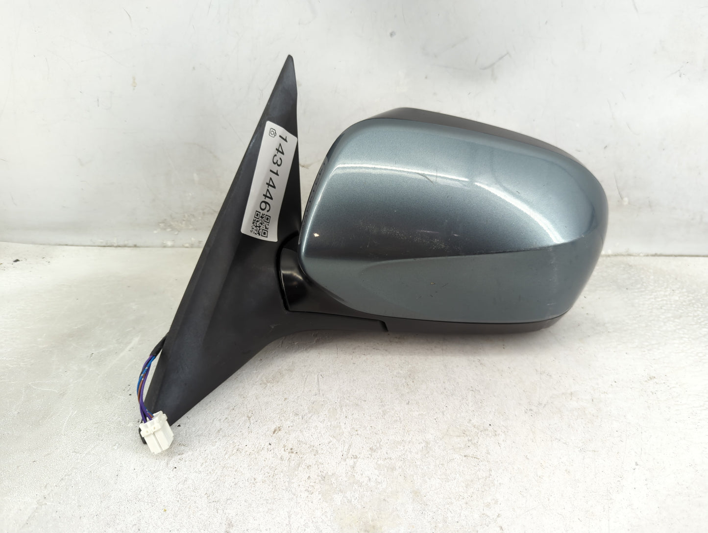 2012 Subaru Forester Driver Side View Mirror - Left Door Mirror OEM Used - Oemusedautoparts1.com